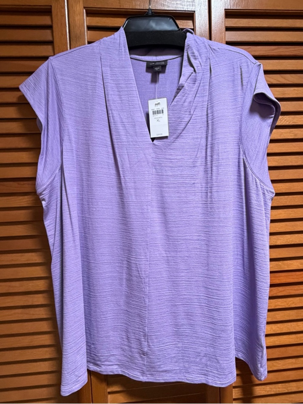 Soft Textured Lavender Cap-Sleeve JJill top